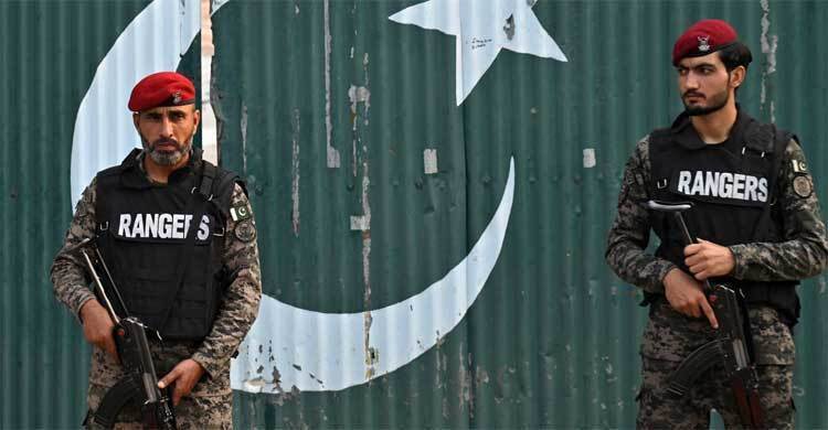 ভারতের ২৬ স্থানে ড্রোন হামলা চালিয়েছে পাকিস্তান